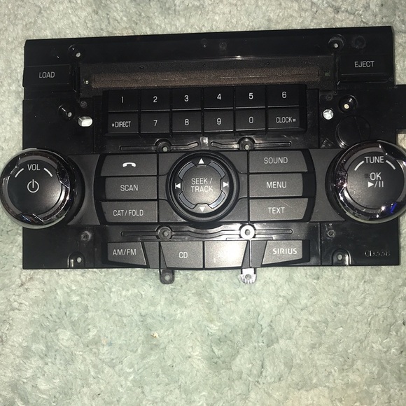 Fomoco S835Y CD338 Ford Fusion 2010 Stereo OEM Factory 2 piece XM aux cd - Picture 6 of 14